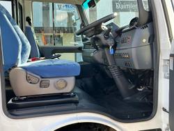 2020 Fuso Rosa WHITE