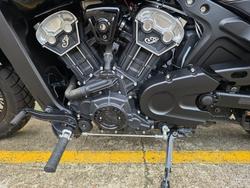 2018 Indian SCOUT BOBBER THUNDER BLACK BLACK