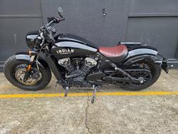 2018 Indian SCOUT BOBBER THUNDER BLACK BLACK