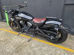 2018 Indian SCOUT BOBBER THUNDER BLACK BLACK