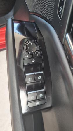 2023 Mazda 3 G20 Touring