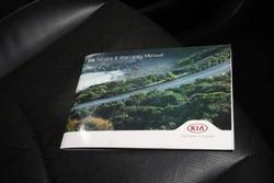 2021 Kia Carnival SLi