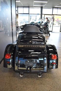 2025 HARLEY-DAVIDSON FLHTCUTG TRI GLIDE U/CLC 114