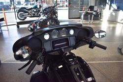 2025 HARLEY-DAVIDSON FLHTCUTG TRI GLIDE U/CLC 114