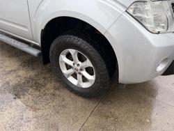 2013 NISSAN NAVARA ST (4x4)