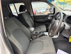 2013 NISSAN NAVARA ST (4x4)