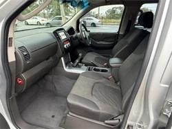 2013 NISSAN NAVARA ST (4x4)