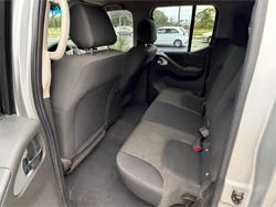 2013 NISSAN NAVARA ST (4x4)