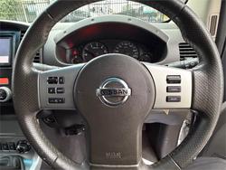 2013 NISSAN NAVARA ST (4x4)