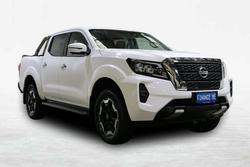 2022 Nissan Navara ST-X