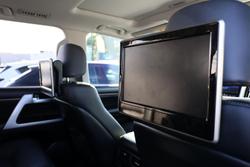 2021 Toyota Landcruiser Sahara VDJ200R 4X4 Dual Range WHITE