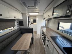 2024 JB Caravans Scorpion Sting Air 21'6 Rd Club