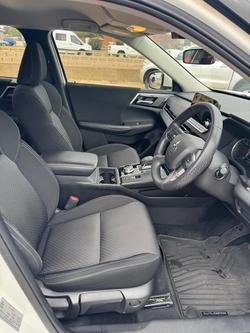 2022 Mitsubishi Outlander ES ZM MY22.5 White