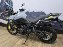 2023 Suzuki V-STROM 800DE