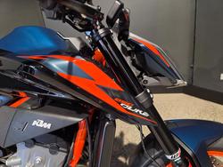 2024 Ktm 890 DUKE ORANGE