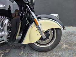 2017 Indian CHIEF CLASSIC BLACK