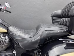 2017 Indian CHIEF CLASSIC BLACK