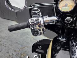 2017 Indian CHIEF CLASSIC BLACK