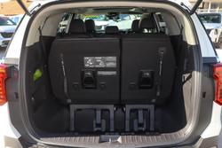 2025 Kia Carnival GT-Line HEV