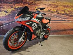 2022 Aprilia Tuono 660 LAMS Tuono Black