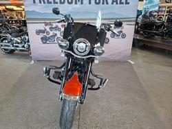 2025 HARLEY-DAVIDSON FLHC HERITAGE CLASSIC (117)