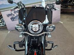 2025 HARLEY-DAVIDSON FLHC HERITAGE CLASSIC (117)