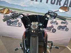 2025 HARLEY-DAVIDSON FLHC HERITAGE CLASSIC (117)