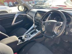 2017 Mitsubishi Pajero Sport GLX