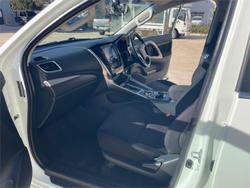 2017 Mitsubishi Pajero Sport GLX