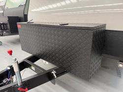 2026 Traveller Destination Track 13 Single Beds My26