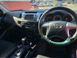 2013 Toyota Hilux SR5