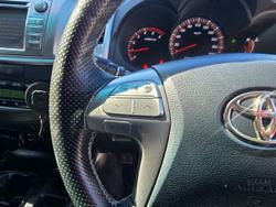 2013 Toyota Hilux SR5
