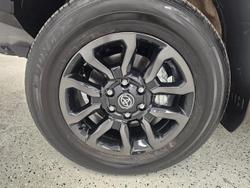 2024 Toyota Hilux Rogue 48V GUN126R 4X4 Dual Range Glacier White