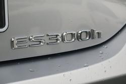 2023 Lexus ES ES300h F Sport