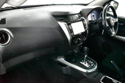 2021 Nissan Navara ST