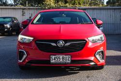 2018 Holden Commodore RS