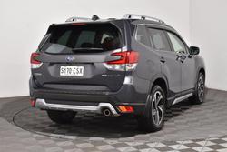 2022 Subaru Forester 2.5i-S