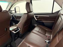 2018 Toyota Fortuner Crusade GUN156R 4X4 Dual Range Graphite