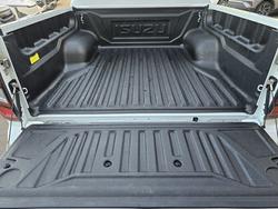2025 Isuzu D-MAX