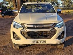 2025 Isuzu D-MAX