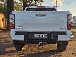 2025 Isuzu D-MAX