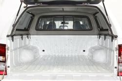 2019 Isuzu D-MAX LS-M