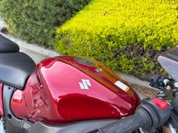 2012 Suzuki GSX1300RZ (HAYABUSA) Red