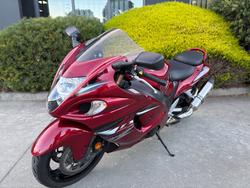 2012 Suzuki GSX1300RZ (HAYABUSA) Red