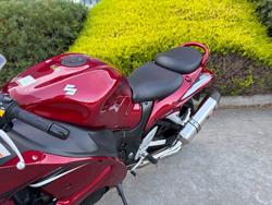 2012 Suzuki GSX1300RZ (HAYABUSA) Red