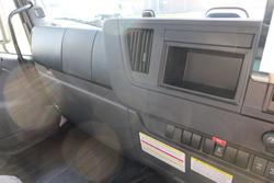 2026 Isuzu F Series FVY 260-300 AT R67