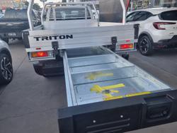 2026 Mitsubishi Triton GLX