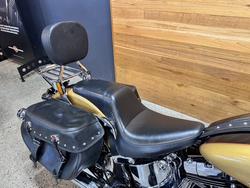 2017 HARLEY-DAVIDSON FLSTC HERITAGE SOFTAIL CLASSIC