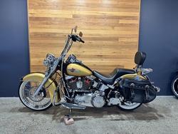 2017 HARLEY-DAVIDSON FLSTC HERITAGE SOFTAIL CLASSIC