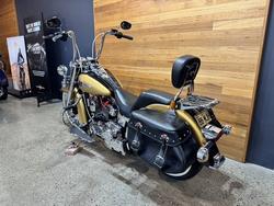 2017 HARLEY-DAVIDSON FLSTC HERITAGE SOFTAIL CLASSIC